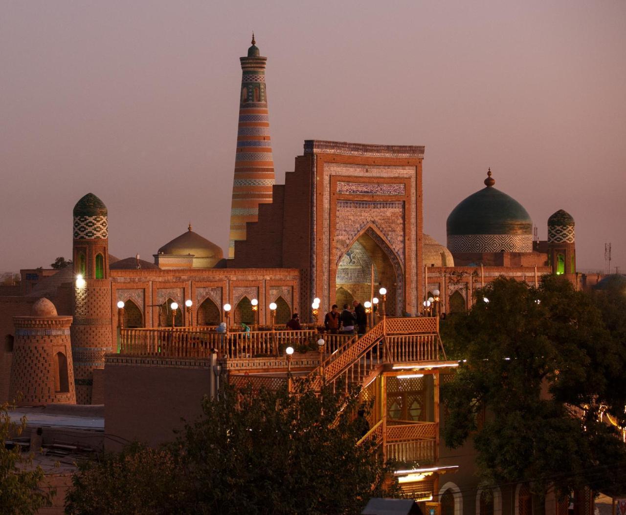 Zukhro Boutique Hotel Khiva Esterno foto